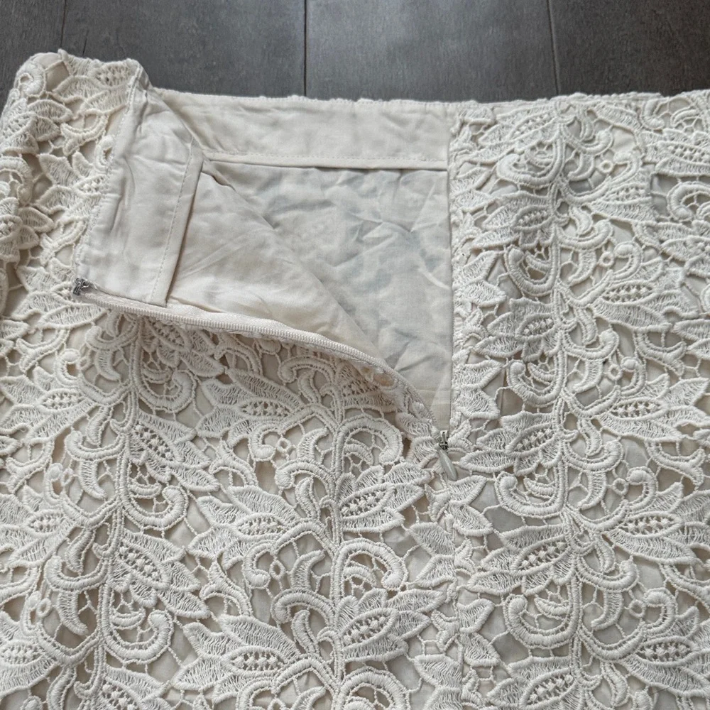NWT Talbots Cream Lace Pencil Skirt - Picture 6 of 6